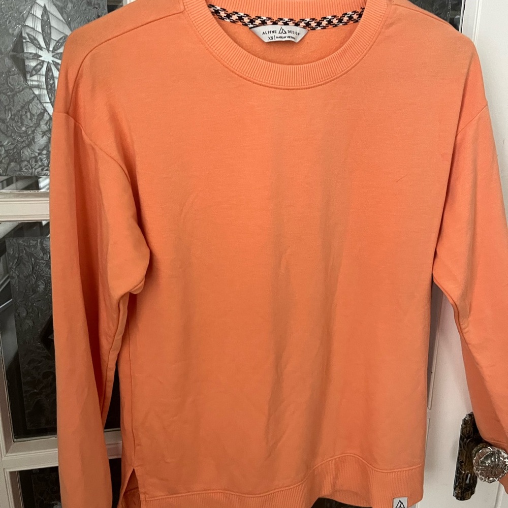 Alpine Designs Crewneck Sweater | Activewear | Size XSmall - Picture 4 of 4